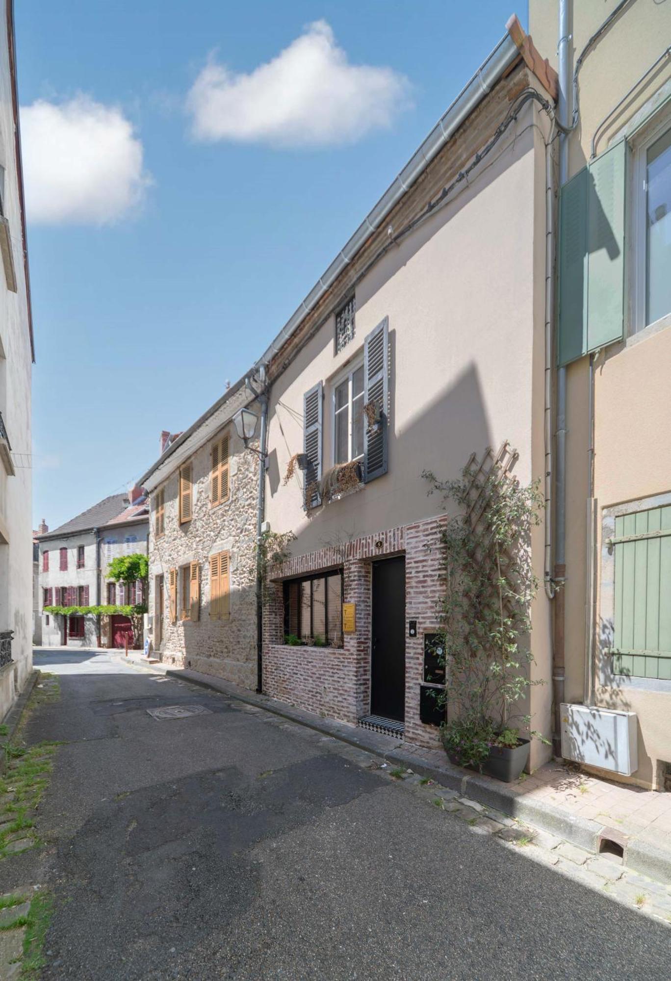 Grande Maison Cusset - Maison De Ville - 3 Chambres Exterior photo
